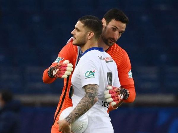 Galatasaray PSG Forması Giyen Sergio Rico'yu Transfer Etmek İstiyor!