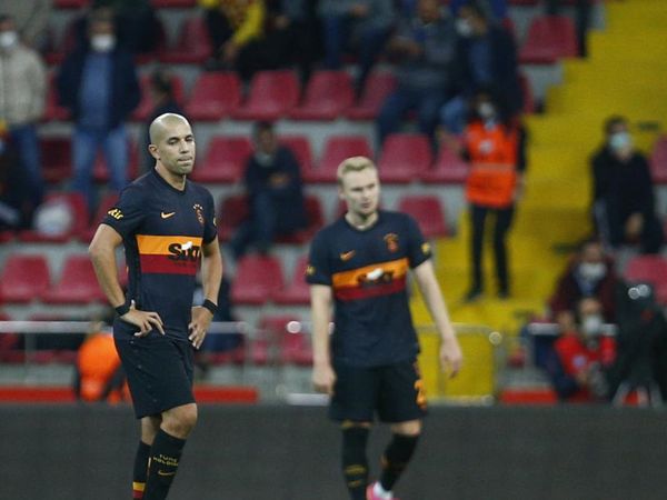 Galatasaray, Süper Lig'e Son 32 Yılın En Kötü Başlangıcını Yaparak Dikkatleri Üzerine Çekti!