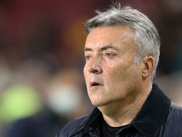 Galatasaray Teknik Direktörü Domenec Torrent Emre Akbaba'nın Transferi Hakkında Kritik Karar Aldı!