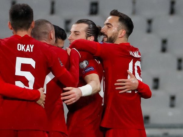 Galatasaray Transferde Mert Müldür'ü Gözüne Kestirdi!