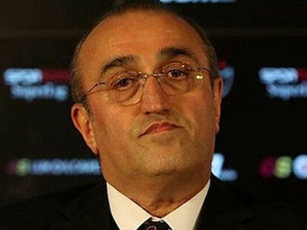 Galatasaray'da Burak Elmas'ın Abdurrahim Albayrak'a Teklifi Gündem Oldu!