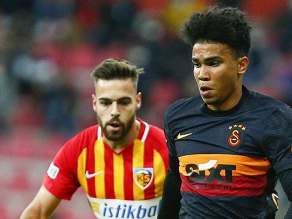 Galatasaray'da Domenec Torrent'in Gelmesiyle Beraber Takımda Gustavo Assunçao'nun Yeri Kritikleşti!