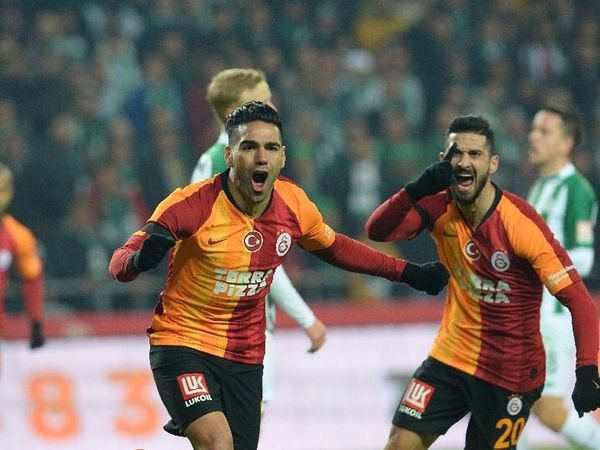 Galatasaray'da, Eski Futbolcu Radamel Falcao İle İlgili Sıcak Gelişmeler Yaşanıyor!