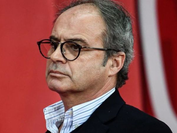 Galatasaray'da Luis Campos Trabzonspor Maçından Domenec Torrent'i Sorumlu Tuttu!