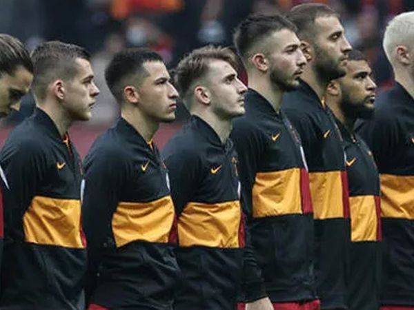 Galatasaray'da Taylan Antalyalı Trabzonspor Derbisinde Yer Almayacak!