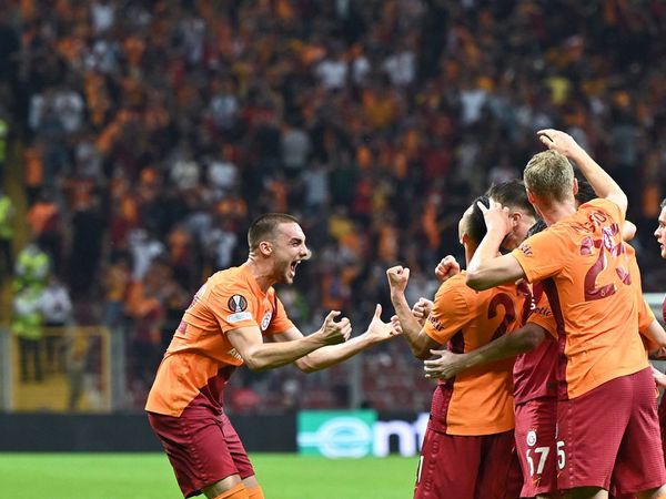 Galatasaray'ın, Lazio Mücadelesi Avrupa'da Manşetlere Taşındı!