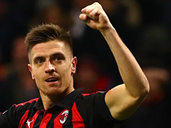 Galatasaray'ın Transfer Etmek İstediği Krzysztof Piatek İçin Genoa Devreye Girdi!