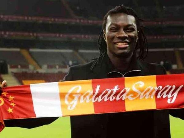 Galatasaray'ın Yeni Transferi Bafetimbi Gomis'ten Büyük Fedakarlık!