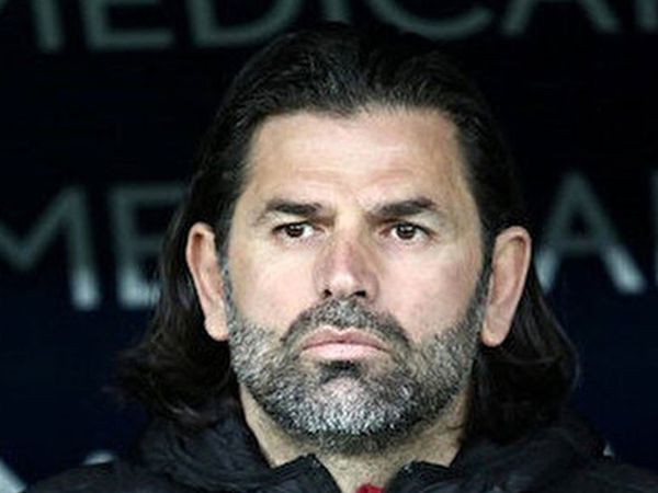 Hamza Hamzaoğlu ile yollarını ayıran TFF 1. Lig ekibi Eyüpspor, İbrahim Üzülmez ile anlaşmaya vardı!