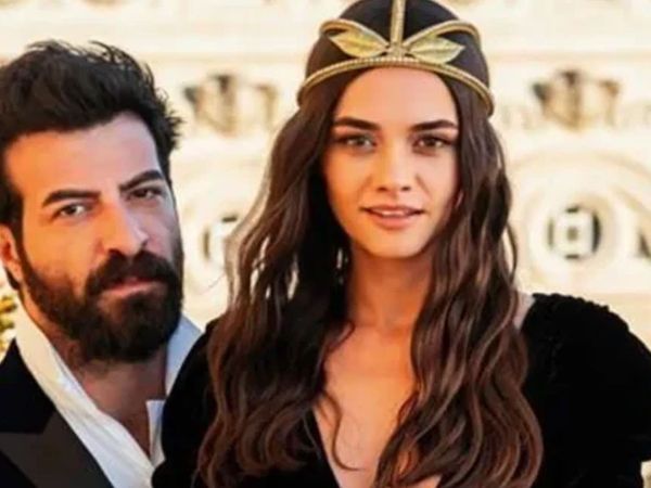 Hande Soral anne oldu! Oğlunu kucağına alan Hande ve İsmail çifti bakın ne isim koydu