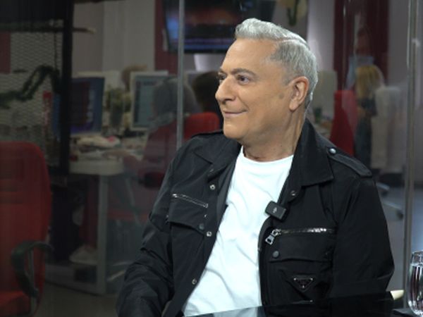İki erkek oturdu 20 yaşındaki genç kızı cinsellik muhabbetine konu etti! Mehmet Ali Erbil'den skandal açıklama