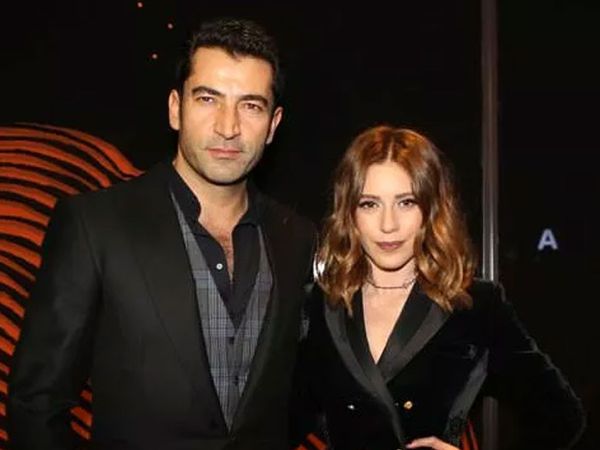 İkinci bebeğine hamile olan Sinem Kobal, doğuma haftalar kala paylaştığı cesur pozla herkesi kendine hayran bıraktı