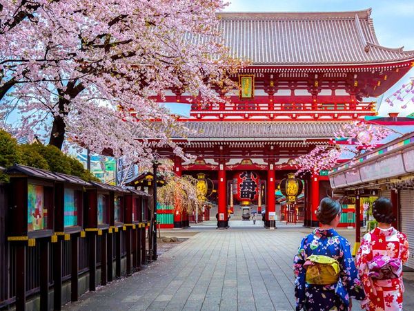 Japonya’da İlginç Gelenekler Nedir?