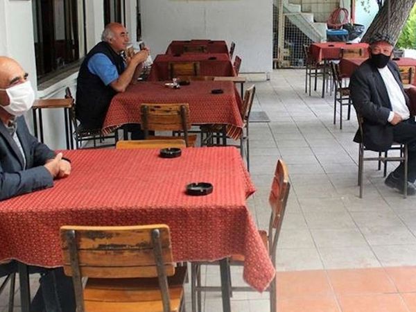 Kastamonu'da kahvehanede tanıştığı kişiye yıllarca baktı! Adamın o hikayesi yürekleri burktu