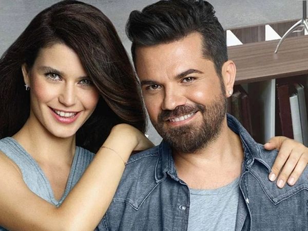 Kenan Doğulu ve Beren Saat çifti müjdeli haberi duyurdu hayranları sevinçten coştu!