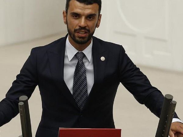 Kenan Sofuoğlu Cumhurbaşkanı Erdoğan ile nasıl tanıştığını anlattı: Milletvekilliğinden çok para kaybettim