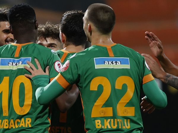 Khouma Babacar Hastaneye Kaldırıldı!