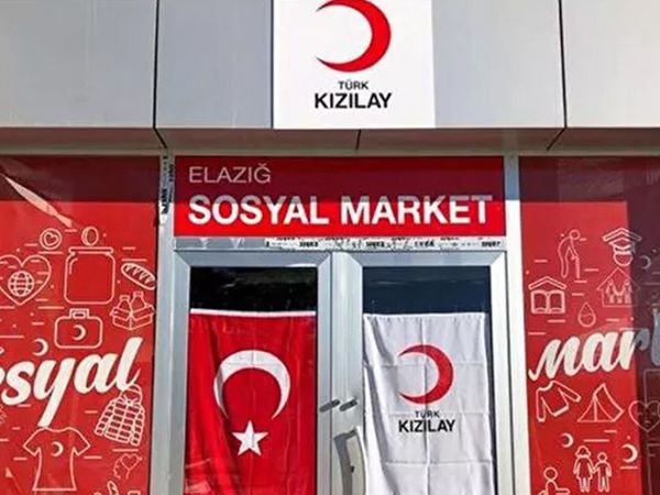 Kızılay deprem bölgesinde sosyal market uygulamasını başlattı: İhtiyacı olan herkes ücretsiz alabilecek