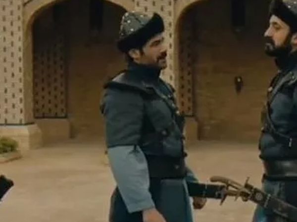 Kuruluş Osman'ın oyuncusu enkaz altında kaldı! Çağdaş Çankaya ve eşinden yasa boğan haber