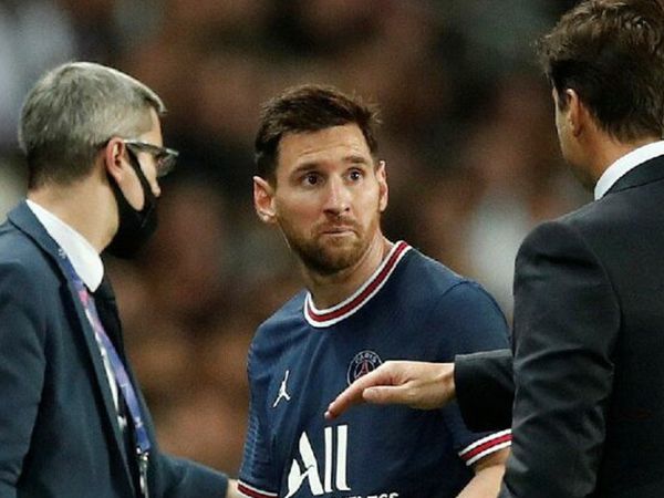 Lionel Messi, PSG'nin Lyon İle Oynadığı Maçta Oyundan Alındı!