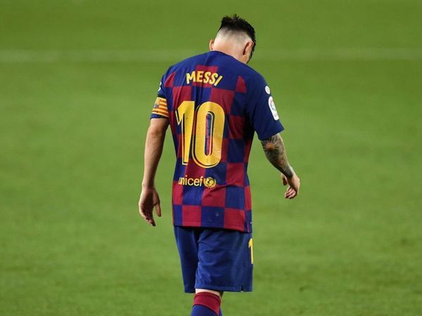 Lionel Messi'nin Yeni Takımı Paris Saint Germain Oldu!