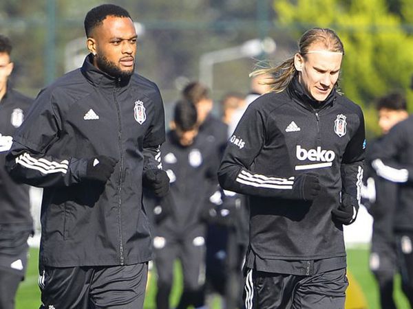 Lyon, Cyle Larin'i Transfer Etmek İstiyor!
