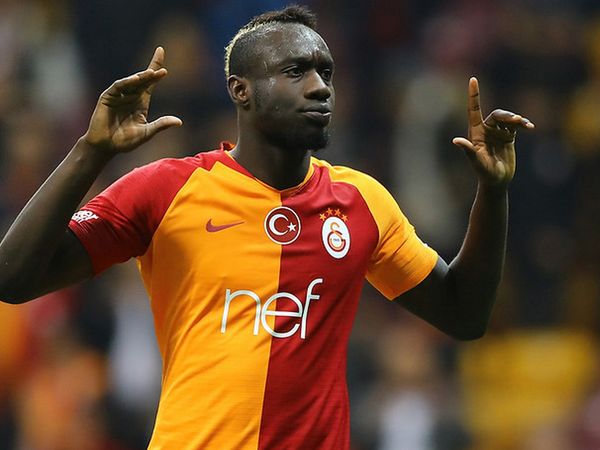 Mbaye Diagne Galatasaray'dan Ayrılıyor!