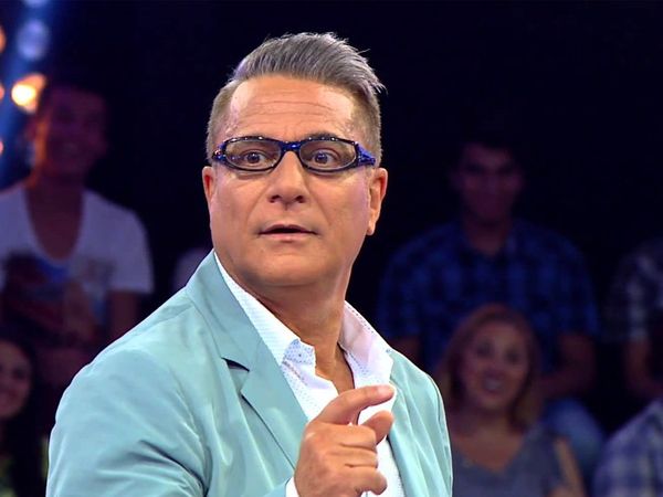 Mehmet Ali Erbil Hızlı Döndü! Hemşirelerle Kumarhaneye Gitti