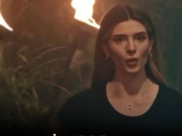 Merve Aydın sevenlerini kızdırdı 'sen nasıl annesin' yorumları geldi meğerse küçücük bebeğini bırakıp nerelere gitmiş!