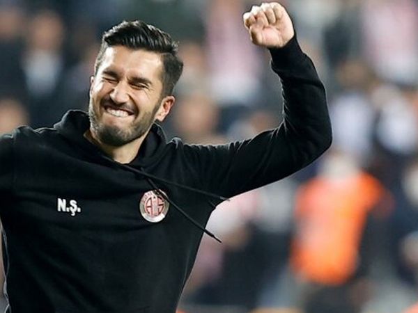 Metin Öztürk'ün Galatasaray başkanı olması halinde takıma teknik direktör olarak Nuri Şahin'i getirmek istediği öğrenildi!