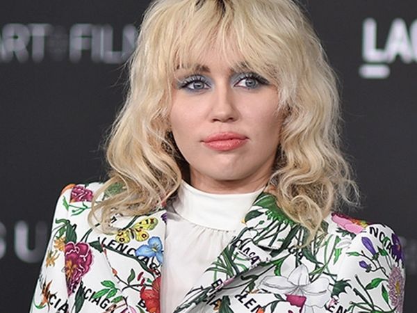 Miley Cyrus ölümle burun buruna geldi: Ünlü şarkıcının uçağına yıldırım çarptı
