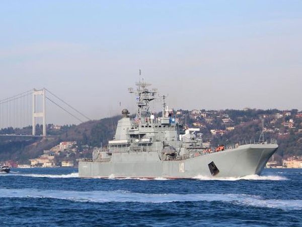 Montrö Boğazlar Sözleşmesi'ne göre boğazlardan hangi gemiler geçebilecek?