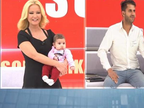 Müge Anlı Göz Yaşlarına Boğuldu! Vedat Alexander 19 Kardeşi Ve Ailesiyle Buluştu