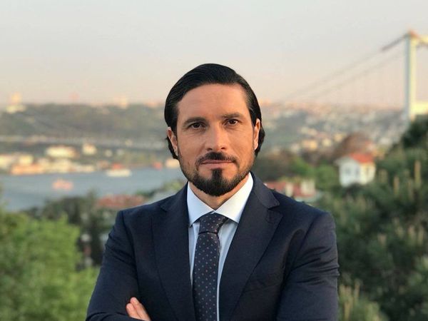 Mustafa Doğan Kimdir?