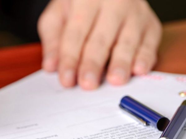 Nöbetçi noter açık mı, kaça kadar açık? Hafta sonu nöbetçi noterler kaça kadar açık? 19 - 20 Mart Cumartesi Pazar nöbetçi noter çalışma saatleri