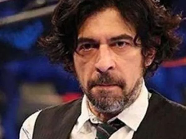 Okan Bayülgen korkuttu! Ünlü şovmen oyun öncesi apar topar hastaneye kaldırıldı son durumu ise sevenlerini yıktı