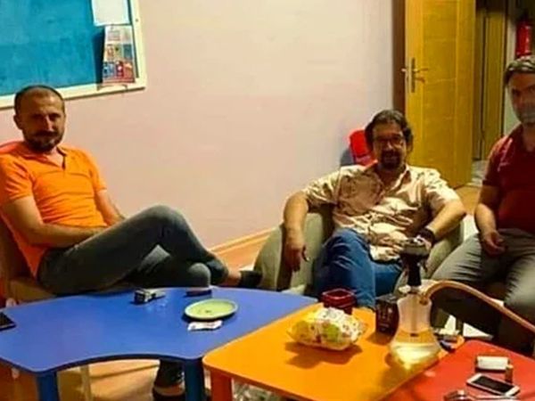 Düzce'de Okulda Nargile İçen Öğretmenlere Soruşturma Açıldı