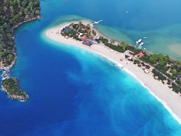 Ölüzdeniz’in rengi değişti! Görenler şok oldu
