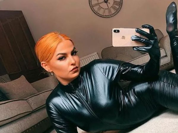 OnlyFans modeli hayranlarını hayrete düşürdü! “Doğada özgür olmak istiyorum” dedi ve çırılçıplak gezdi