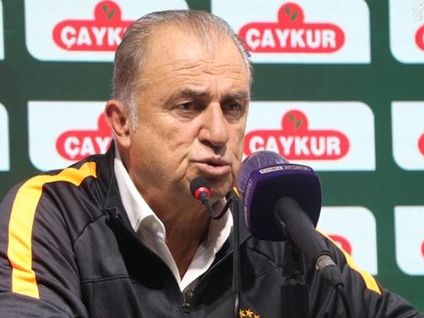 Rizespor - Galatasaray Mücadelesinde Fatih Terim'in Devre Arasında Yaptığı Konuşma Ortaya Çıktı!