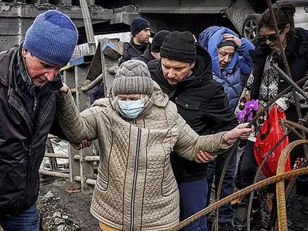 Rusya ve Ukrayna savaşını fotoğraflayan Türk gazetecinin hafızalara kazınan 11 karesi