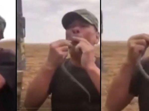 Rusya'da arkadaşlarına gösteriş yapmak için ağzına yılan sokan adamın hazin sonu