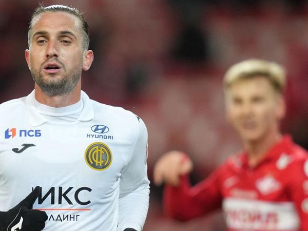 Rusya'da CSKA Moskova forması giyen Yusuf Yazıcı'nın transfer durumu hakkında futbolcunun menajeri açıklamalarda bulundu!