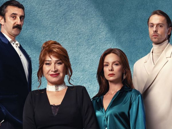 Sandık Kokusu'nda üvey babayla yaşanan yasak aşk izleyenlerden tepki çekti!