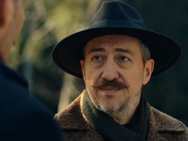 Şehsuvar Aktaş'ın acı günü! Babası ile üvey annesini kaybetti
