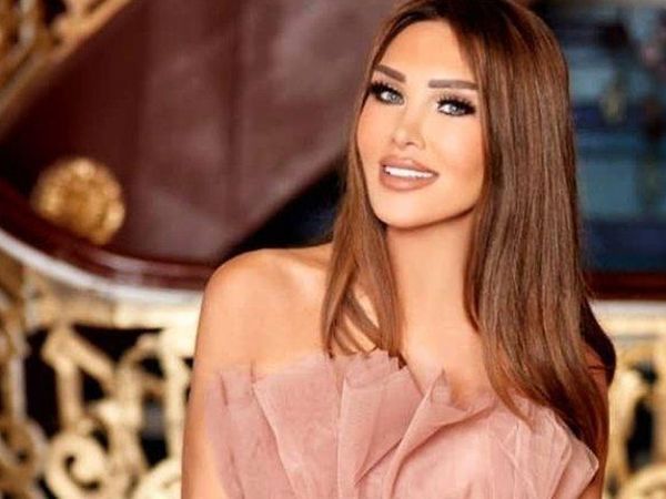 Seren Serengil’in Gülşen hakkında söyledikleri başına bela oldu: Şokopop ünlü sunucunun üstsüz fotoğraflarını yayınladı