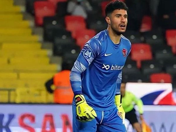 Süper Lig ekibi Hatayspor'da Munir Mohamedi'nin başka takıma transferine onay verildi! Kaleci ile karşılıklı anlaşarak yollar ayrıldı