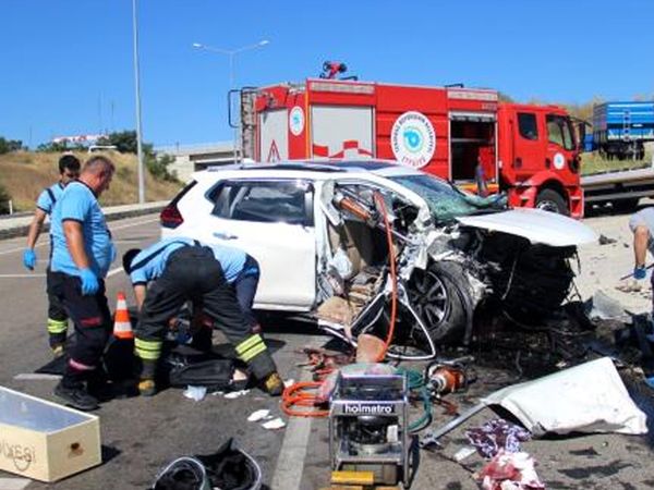 Tekirdağ'da Gerçekleşen Kazada 3 Kişi Hayatını Kaybetti
