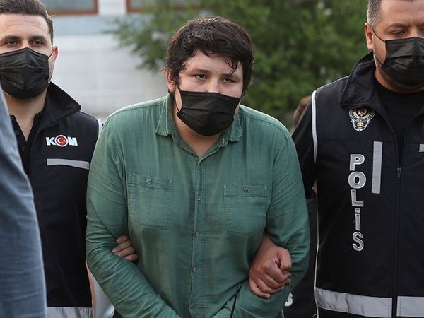 'Tosuncuk' Mehmet Aydın Uruguay'da Ferrari'li Villalı Anlaşma Yapmış