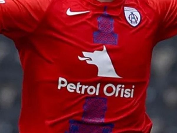 Trabzonspor Altınordu'dan Enis Destan'ı Transfer Etmek İstiyor!